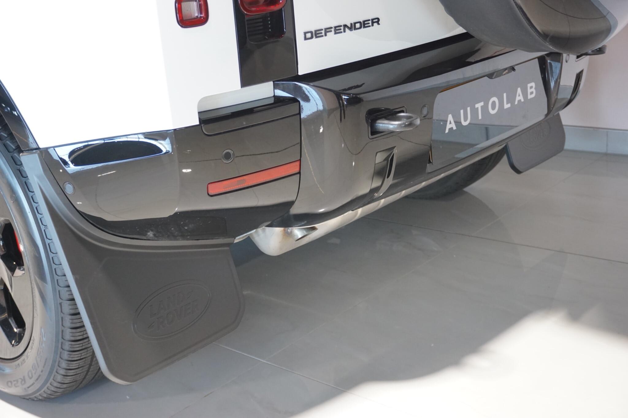 Land Rover Defender 110 2.0 P400e 15.4kWh X-Dynamic HSE SUV 5dr Petrol Plug-in Hybrid Auto 4WD Euro 6 (s/s) (404 ps)